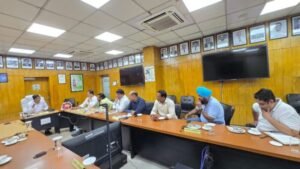 भिलाई इस्पात संयंत्र में खत्म हुई लिफ्टरों की हड़ताल: तीन दिन में 2000 ट्रक अटके, करोड़ों का नुकसान