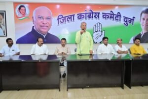 कांग्रेस पार्टी को मजबूत बनाने के लिए एकजुट होकर करें काम करें कार्यकर्ता, पार्टी की नीतियों को जन-जन तक पहुंचाएं – ताम्रध्वज साहू