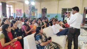 टीचर्स को सम्मान देने केएच ग्रुप ऑफ स्कूल्स ने मनाया टीचर्स डे, मंच पर डांस कर टीचर्स ने दिन को यादगार बनाया