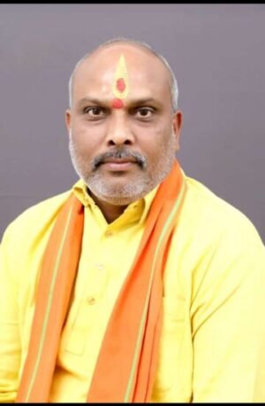 दुर्ग ग्रामीण विधायक ललित चंद्राकर ने पुलिस आला अधिकारियों से मुलाकात कर क़ानून व्यवस्था की जानकारी लिया