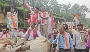 सरकार नहीं चाहती किसान से 21 किंवटल धान खरीदी करना पड़े , जानबूझकर खाद की कमी की जा रही है – राकेश ठाकुर