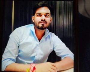 बिग ब्रेकिंग- भिलाई में दो सगे भाइयों का अपहरण…सरेराह दोनों भाइयों को यूपी पासिंग गाड़ी में उठा ले गए बदमाश…पुलिस महकमे में हड़कंप