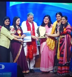 “नई दिल्ली में दुर्ग को मिली बड़ी पहचान – डॉ क्षिप्रा पाटणकर, डॉ श्वेता देशलहरा और डॉ नेहा बत्रा को मिला सर्वश्रेष्ठ जिला दुर्ग पुरस्कार”