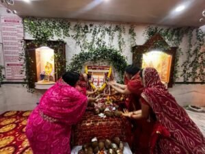 सत्तीचौरा माँ दुर्गा मंदिर, गंजपारा में दादी राणी सती जी के मंगलपाठ में झूम उठी महिलाएं..