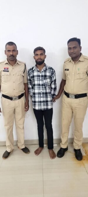 टेमरी (नगपुरा) में हुये महिला के अंधेकत्ल का मुख्य आरोपी पकड़ाया..