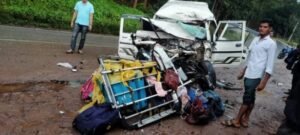 तेज रफ्तार बोलेरो की ट्रक से भिड़ंत — 4 की मौके पर मौत, 5 घायल, दो की हालत नाजुक