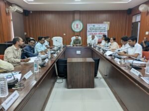 कलेक्टर ने समय-सीमा बैठक में विभागवार कार्यों की समीक्षा की