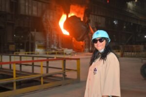 इस्पात मंत्रालय की डिप्टी डाईरेक्टर जनरल सुश्री संतोष का भिलाई इस्पात संयंत्र दौरा : इस्पात निर्माण प्रक्रिया का किया अवलोकन