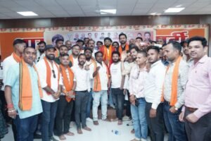 राहुल योगराज टिकरिहा के प्रथम आगमन पर युवा मोर्चा ने किया भव्य स्वागत