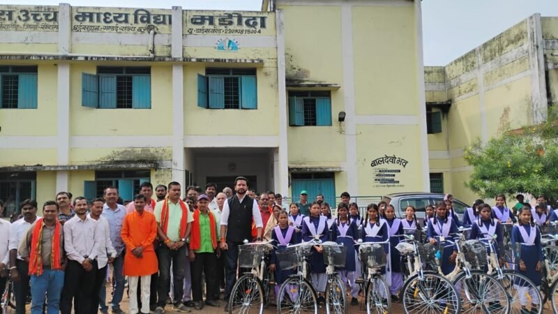 WhatsApp Image 2025-10-14 at 5.03.11 PM