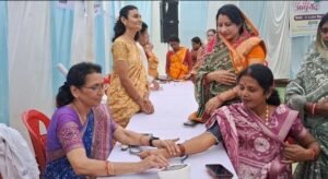 जिला स्तरीय नि:शुल्क आयुष स्वास्थ्य मेला में उमड़ा जनसैलाब, बच्चों की योग प्रस्तुति ने बांधा समा