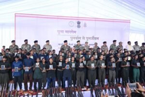 मुख्यधारा में लौटे माओवादी कैडर — बस्तर में शांति, विश्वास और विकास की नई सुबह : मुख्यमंत्री विष्णु देव साय