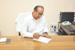 बीएसपी में कार्यपालक निदेशक (परियोजनाएँ) पी.के. सरकार तथा कार्यपालक निदेशक (खदान, सीएमएलओ) भास्कर कमल ने संभाला पदभार