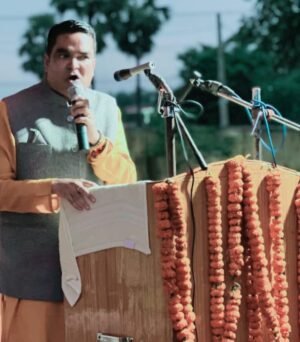 बिहार की चुनावी आमसभा में गूंज उठा “जय जय छत्तीसगढ़” विधायक रिकेश को दी स्थापना दिवस की बधाई