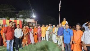 हरिद्वार और कांशी की तर्ज पर गंगा आरती और दीप दान का भव्य आयोजन