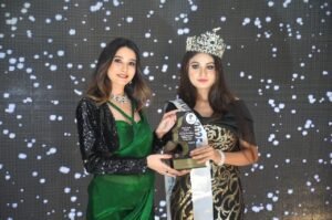 पार्थ इवेंट सबिता सिंह के द्वारा जयपुर में आयोजित ब्यूटी बिज़नेस अवॉर्ड और नेशनल फैशन शो सीजन 8 का आयोजन होटल पार्क एरिका जयपुर में किया गया