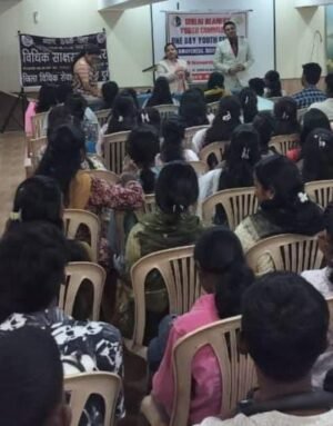 “सेक्टर 06 भिलाई स्थित सेंट जोसेफ द वर्कर कैथोलिक चर्च के सभागार में जिला विधिक सेवा प्राधिकरण, दुर्ग द्वारा विधिक साक्षरता शिविर का सफल आयोजन”