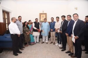 भिलाई शाखा ऑफ़ आईसीएआई का प्रतिनिधिमंडल दिल्ली में केंद्रीय मंत्री नितिन गडकरी को आमंत्रण