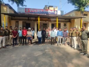 थाना झिलमिली पुलिस ने 14 संदिग्ध व्यक्तियों के विरूद्ध की प्रतिबंधात्मक कार्यवाही