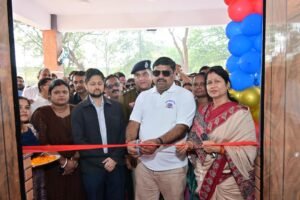 दुर्ग के विकास में एक और सितारा, मंत्री गजेन्द्र यादव ने किया बैडमिंटन कोर्ट लोकार्पण