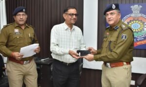 एसीसीयू द्वारा खोजा गया 175 नग गुम मोबाईल