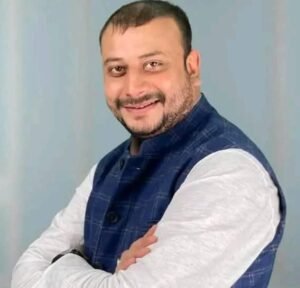 कर्मचारियों का दुरुपयोग कर रही भाजपा सरकार – निखिल द्विवेदी