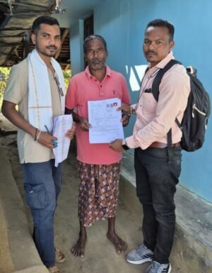 पहाड़-नदियों को पार कर हर मतदाता तक पहुँच रहा लोकतंत्र का संदेश