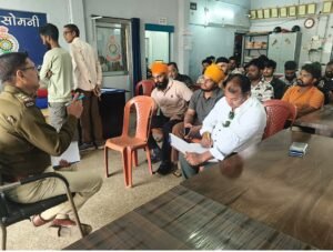 सोमनी पुलिस ने ढाबा संचालकों को दिया सख्त संदेश: शराब पर पाबंदी और हाईवे पर वाहन न खड़ा करने की हिदायत