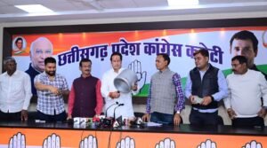 पूर्व विधायक विकास उपाध्याय ने पत्रकार वार्ता में लगाया गंभीर आरोप कहा कि बर्तन खरीदी में भ्रष्टाचार के लिए केंद्र सरकार के नियम दरकिनार*