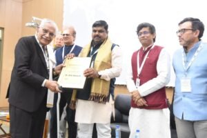 आने वाले समय में शिक्षा व व्यापार के क्षेत्र में तेजी से होगा विकास-मंत्री यादव