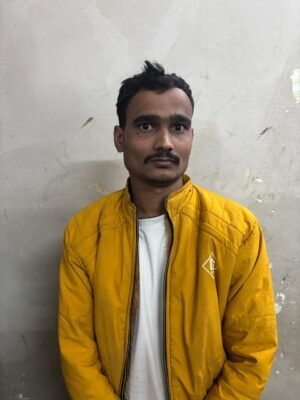 देह व्यापार की सूचना पर होटल क्राउड जुनवानी भिलाई में पुलिस ने मारा छापा, होटल मैनेजर को किया गया गिरफ्तार