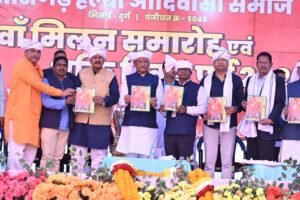 राष्ट्र व समाज के नव निर्माण में आदिवासी नायकों एवं महापुरूषों का योगदान अनुपम एवं अद्वितीय – मुख्यमंत्री साय