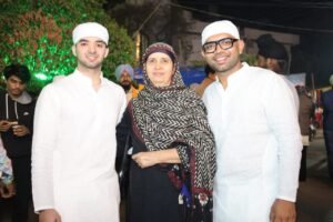 शहीदी सप्ताह के अवसर पर यूथ सिख सेवा समिति ने की दूध की सेवा