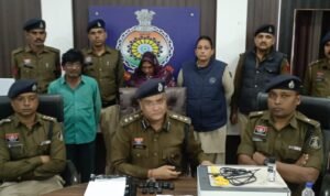 रानीतराई साप्ताहिक बाजार में नकली नोट चला रहे थे आरोपी एवं उसकी पत्नी