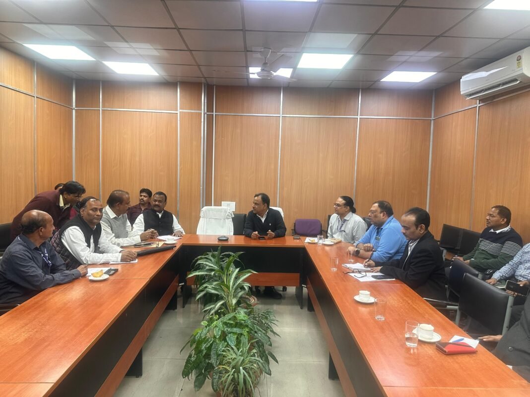 c7b9ada5-421f-42c4-93bf-dccee4e83b2e