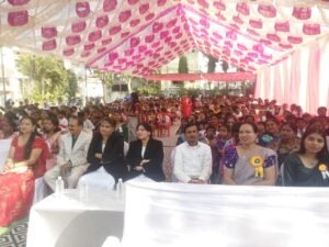 स्वामी विवेकानंद स्कूल खैरागढ़ में राष्ट्रीय युवा दिवस के अवसर पर हुआ विधिक साक्षरता शिविर का आयोजन