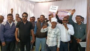 सहायक शिक्षकों का चार सूत्रीय मांगों को लेकर जोरदार प्रदर्शन, रैली निकालकर सौंपा ज्ञापन