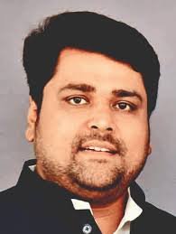 अवैध कॉलोनियों पर कांग्रेस का कड़ा प्रहार, कलेक्टर को सौंपा ज्ञापन