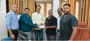 सेक्टर-6 सोसाइटी के सदस्य कर्मियों का हुआ समूह दुर्घटनाबीमा, हादसे में मौत पर नॉमिनी को दिए जाएंगे दस लाख