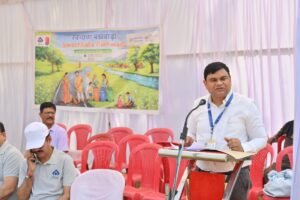 संयंत्र में स्वच्छता पखवाड़ा के अंतर्गत अधिकारियों और ठेका सफाई मित्रों के बीच मैत्री क्रिकेट मैच का आयोजन