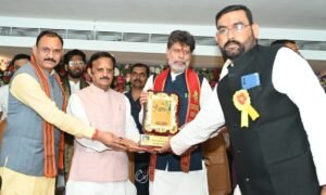 रींवा-रायपुर हवाई सेवा से बढ़ेगी विकास की रफ्तार: उपमुख्यमंत्री राजेन्द्र शुक्ल