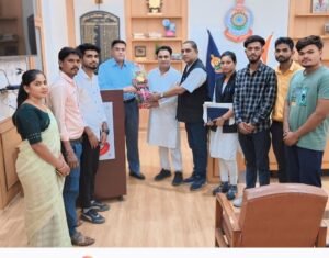 वाहन ठगी मामले में त्वरित कार्रवाई: 48 घंटे में बरामद हुए वाहन, एसपी से मिलकर जताया आभार