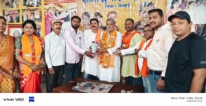 भाजपा स्थापना दिवस पर सेवा का संकल्प: बुजुर्गों का सम्मान, स्वल्पाहार व फल वितरण