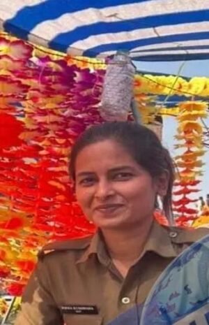 रायपुर में महिला आरक्षक की संदिग्ध मौत : पुलिस क्वार्टर में फंदे से लटकी मिली लाश, इलाके में सनसनी
