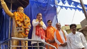 समस्त मानव समाज को एक सूत्र में पिरोने वाले महापुरुष थे बाबा साहब अम्बेडकर – देवेश मिश्रा