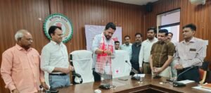 मानव सेवा के लिए आगे आया जनसहयोग, रेडक्रॉस स्टीकर अभियान का शुभारंभ