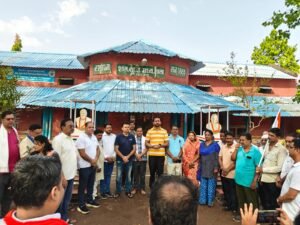 श्रमदान, स्वच्छता और श्रद्धांजलि के साथ गरिमामय रूप से मनाई गई पदुमलाल पुन्नालाल बख्शी की 132वीं जयंती