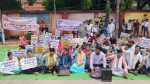 AIDSO ने शिक्षक भर्ती आंदोलनकारियों पर पुलिस कार्रवाई की निंदा की