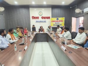 जिला पंचायत समन्वय समिति (DPCC) की बैठक मैकाल सदन में सम्पन्न: सभी विभागों के समन्वय से बनेगी DPDP 2026-27