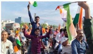बाइक रैली निकालकर जताया विरोध:सीमेंट परियोजना के विरोध में युवाओं की हुंकार, 150 बाइक से कलेक्टोरेट पहुंचे करीब 300 क्षेत्रवासी सौपा ज्ञापन